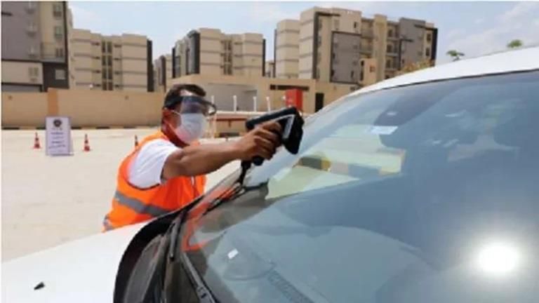 لعدم تركيب الملصق.. سحب 1451 رخصة قيادة في 24 ساعة