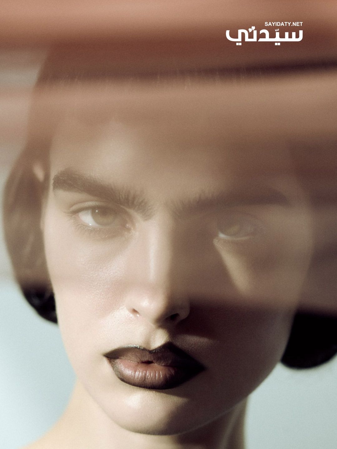 جلسة تصوير خاصة بـ الخليج 365..غموض آسر خلف العيون المكحَّلة