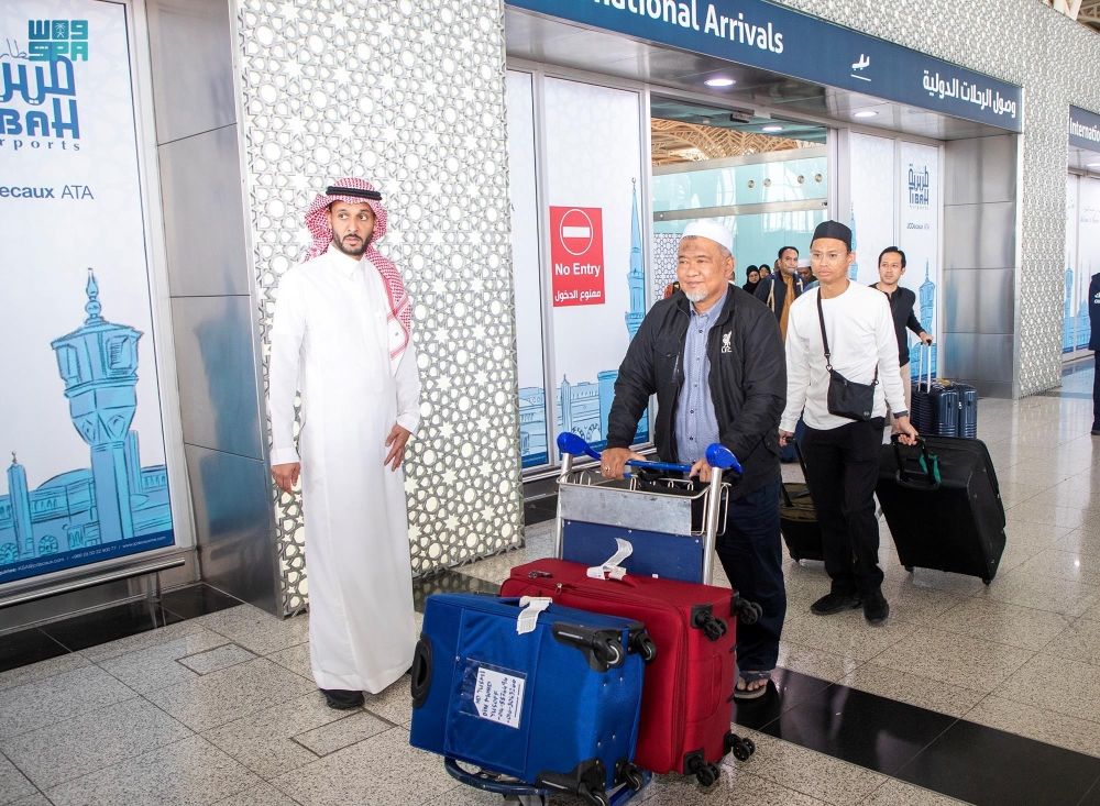 "الحج والعمرة" تؤكد أهمية الالتزام بمواصفات الحقائب للمعتمرين
