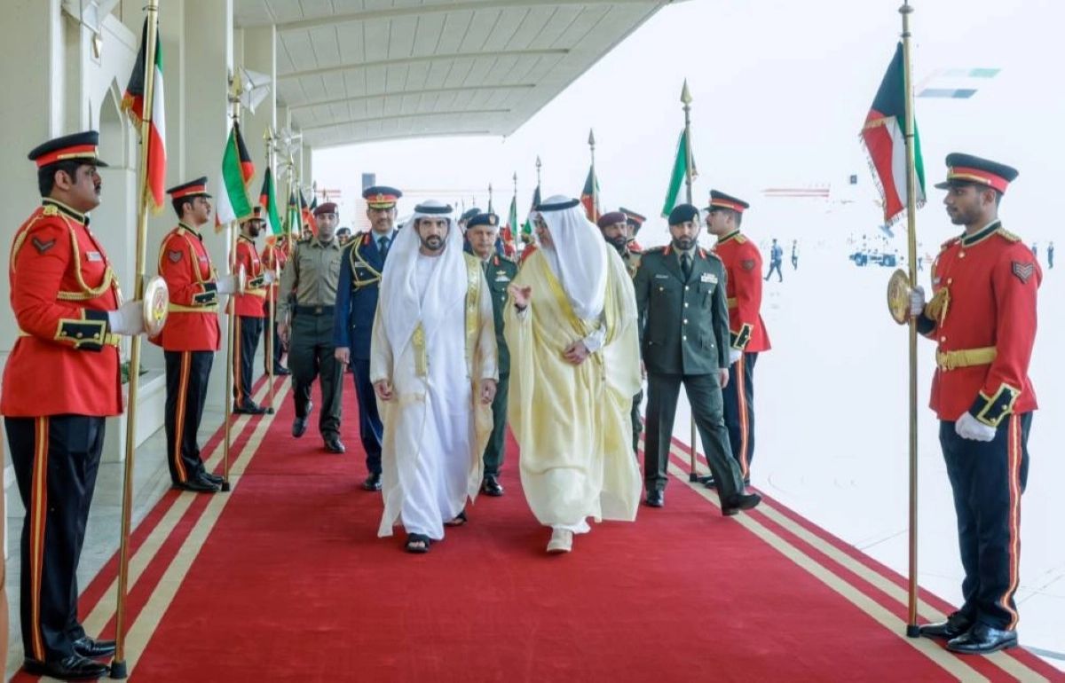 الخليج اليوم .. حمدان بن محمد يصل الكويت في مستهل زيارة رسمية