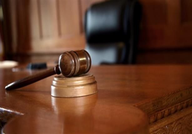 حكاية قديمة وثأر بايت.. قرار من الجنايات ضد أم وأولادها في الصف