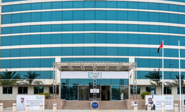 "أبوظبي للتنقُّل" يباشر العمليات التشغيلية الخاصة بتقديم خدمات ترخيص السائقين والمركبات