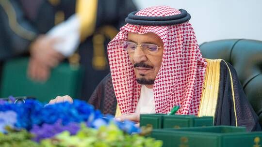 الخليج اليوم .. الديوان الملكي السعودي يصدر بيانا بشأن صحة الملك سلمان