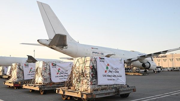 «الاتحاد» ترصد الاستعدادات.. اتخاذ الإجراءات التنفيذية لدعم حملة «الإمارات معك يا لبنان»