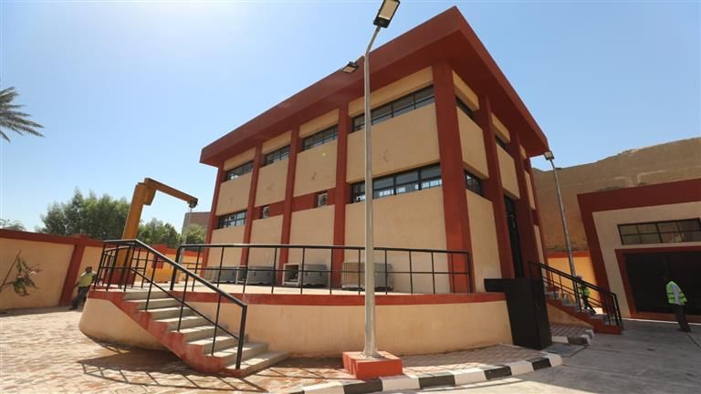 تخدم 80 ألف نسمة.. رئيس شركة مياه الشرب بأسيوط يتفقد محطة صرف صحي الواسطى