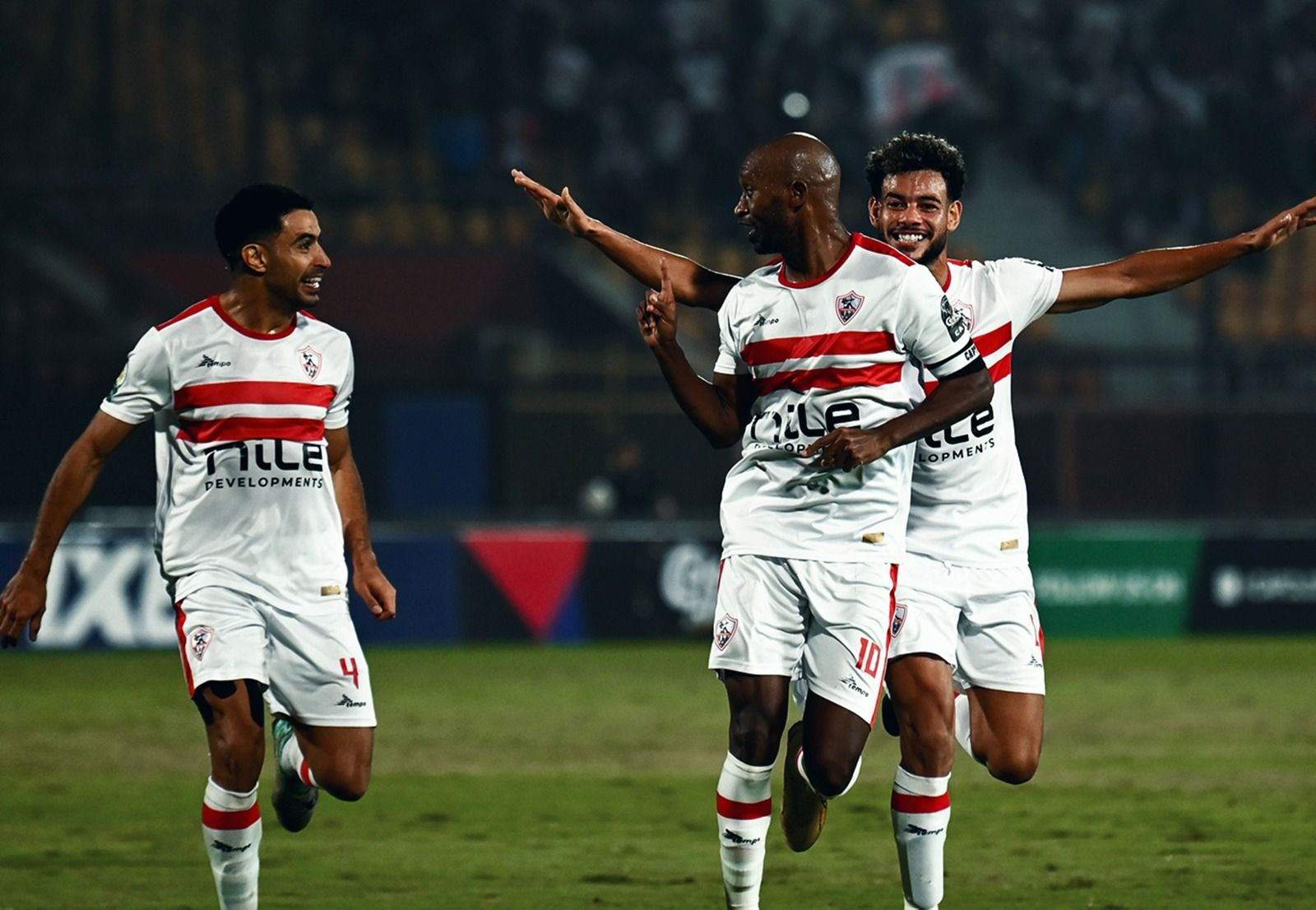 صحيفة بريطانية : الزمالك «قمة هرم كرة القدم» في مصر