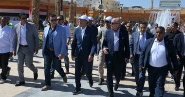 رئيس مجلس الوزراء يتفقد أعمال ترميم معبد "هابو" فى الأقصر