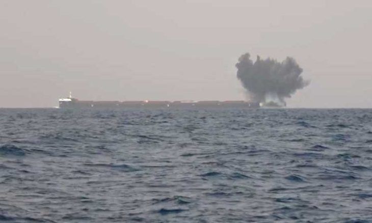 جماعة الحوثي تقول إنها استهدفت سفينتين أمريكيتين في البحر الأحمر والمحيط الهندي