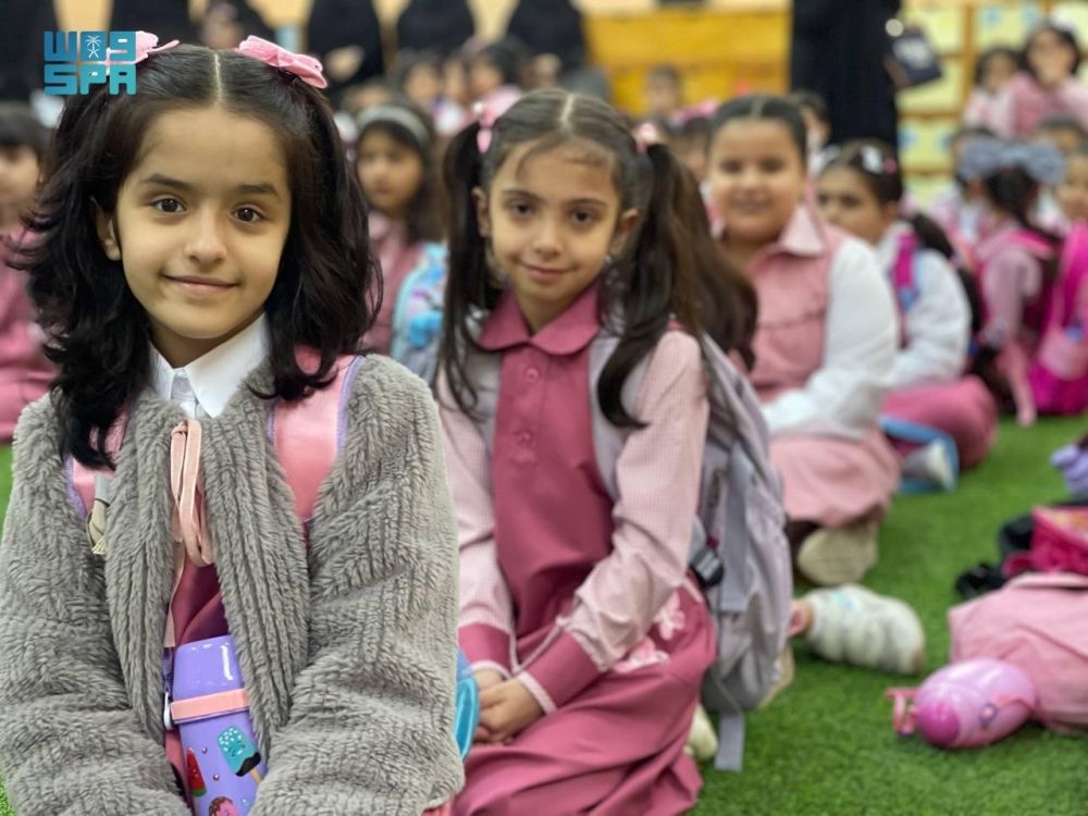 اليوم العالمي للطفلة.. "فتيات المملكة" حقوق كاملة وحماية دائمة