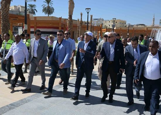 رئيس مجلس الوزراء يتفقد أعمال ترميم معبد "هابو" فى الأقصر