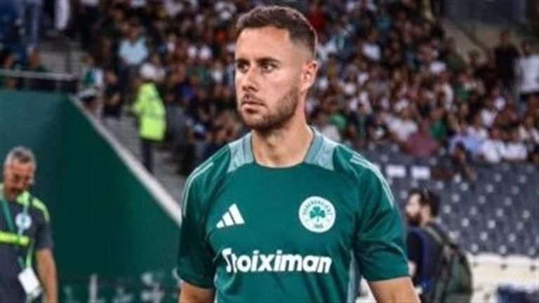 العثور على لاعب الدوري الإنجليزي سابقًا ميتًا بمنزله .. من هو؟ (صور)