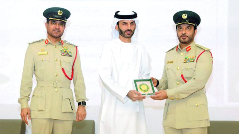 الامارات | شرطة دبي تؤكد أهمية السلامة المرورية في المناطق المدرسية