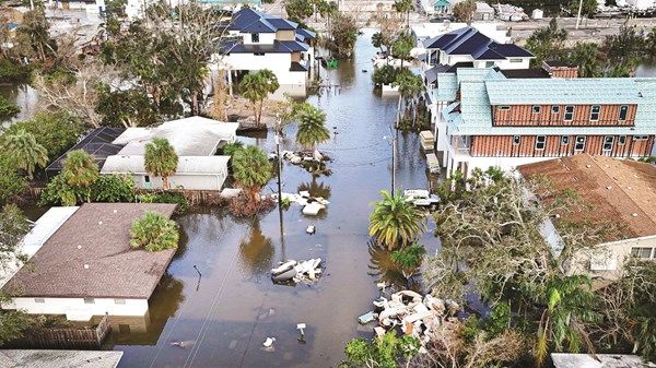 إعصار «ميلتون» يخلّف دماراً واسعاً في فلوريدا