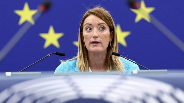 البرلمان الأوروبي يستنكر إغلاق الحدود أمام الهجرة