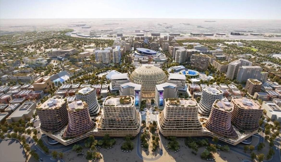 الخليج اليوم .. في إطار حملة "الإمارات معك يا لبنان" .. بدء جمع المساعدات الإغاثية بمدينة إكسبو دبي غداً