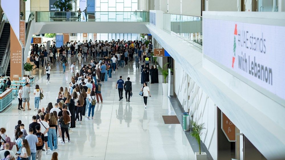 «الإمارات معك يا لبنان» تجمع 200 طن من المواد الإغاثية في «إكسبو دبي»