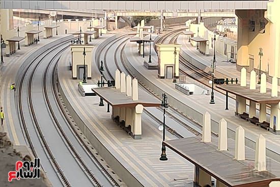 شاهد تجهيزات صالة التذاكر بمحطة قطارات صعيد مصر.. صور