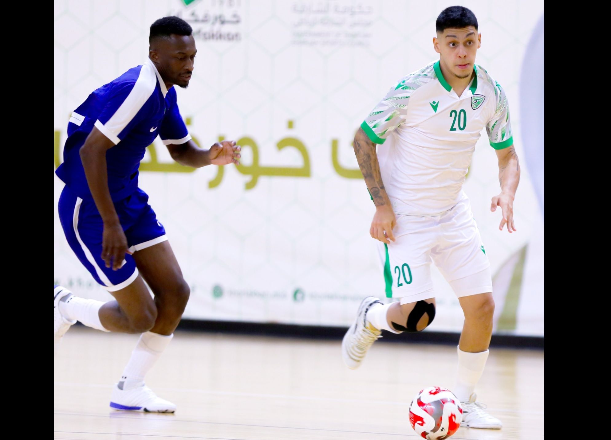 الامارات | خورفكان يكتسح الموج في دوري الصالات برقم قياسي من الأهداف!