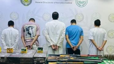 الخليج اليوم .. القبض على 5 مواطنين في الحدود الشمالية لترويجهم مواد مخدرة