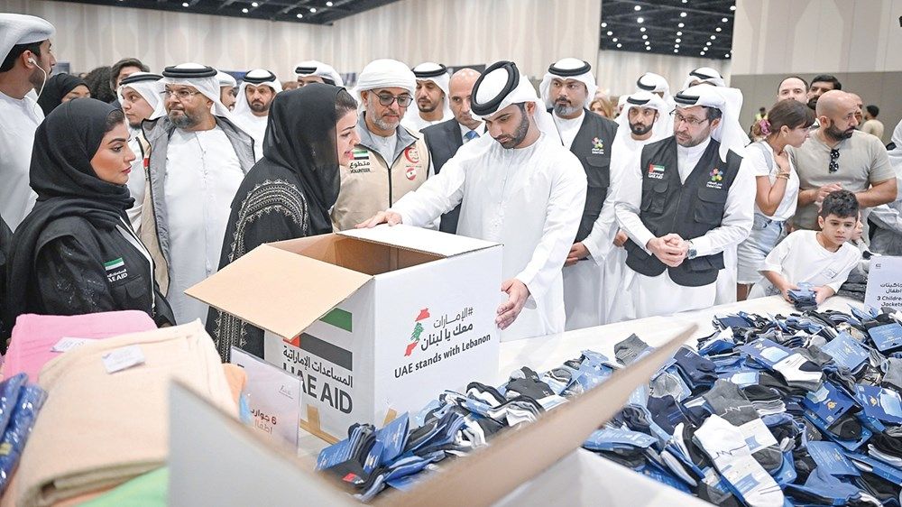 منصور بن محمد: «الإمارات معك يا لبنان» تجسد المبادئ الإماراتية النبيلة