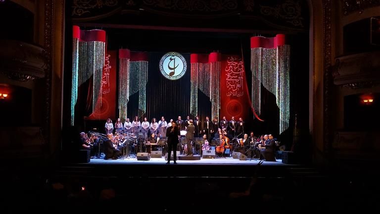 بأغاني مصرية وعراقية.. "هُمام إبراهيم" يتألق في مهرجان الموسيقى العربية بأوبرا الإسكندرية - صور