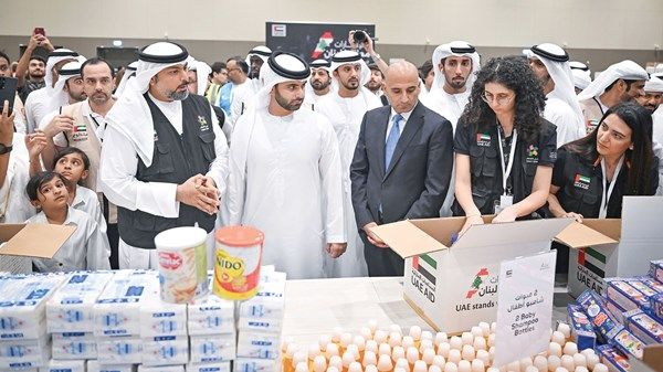 منصور بن محمد: «الإمارات معك يا لبنان» تجسد المبادئ الإماراتية النبيلة