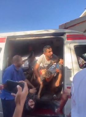 إسرائيل تقتل أطفال غزة.. مسيرات الاحتلال تستهدف صغارا يلهون بمخيم الشاطئ