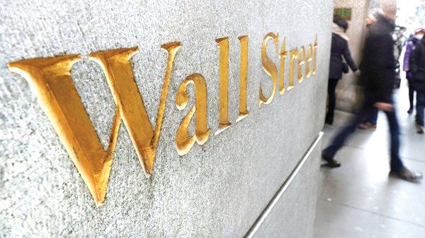 «وول ستريت».. تنتظر بدء تداول «الرئيس الجديد»