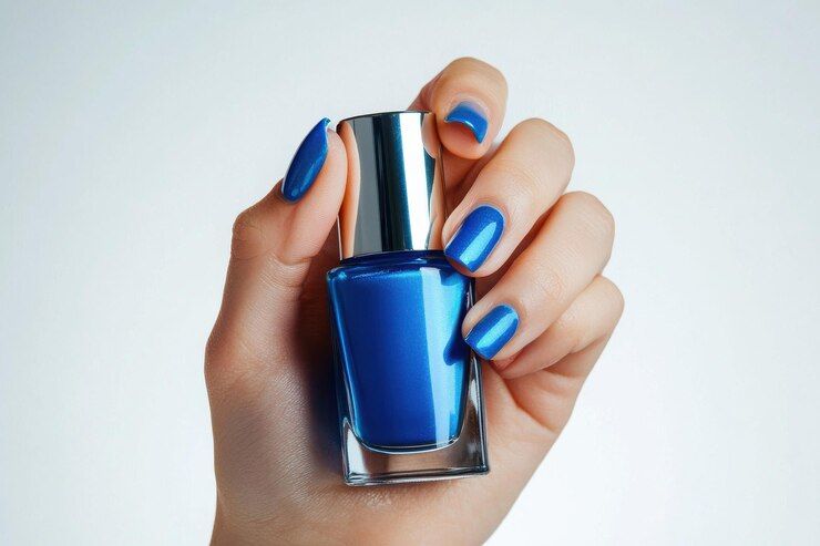 5 ألوان مناكير مناسبة لإطلالتك بالزهري في شهر أكتوبر