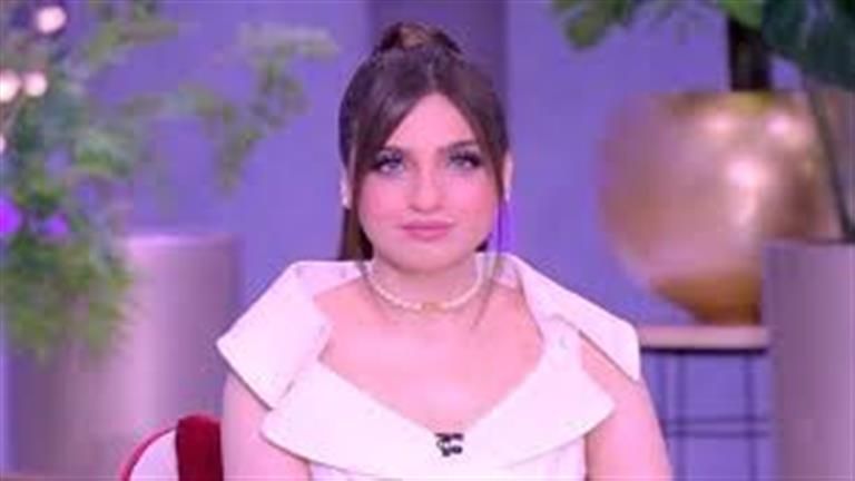 ياسمين عز: قلب المرأة لا يشترى بالمال