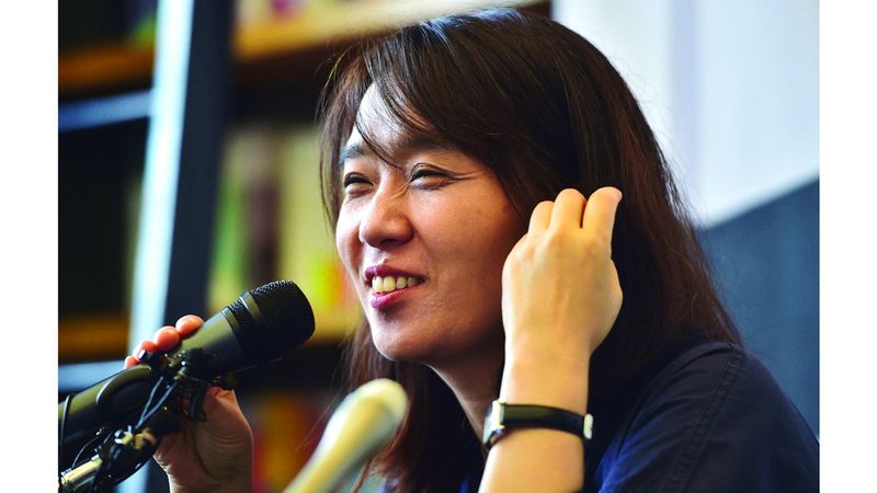 الامارات | روايات الفائزة بـ «نوبل للآداب» في الصدارة