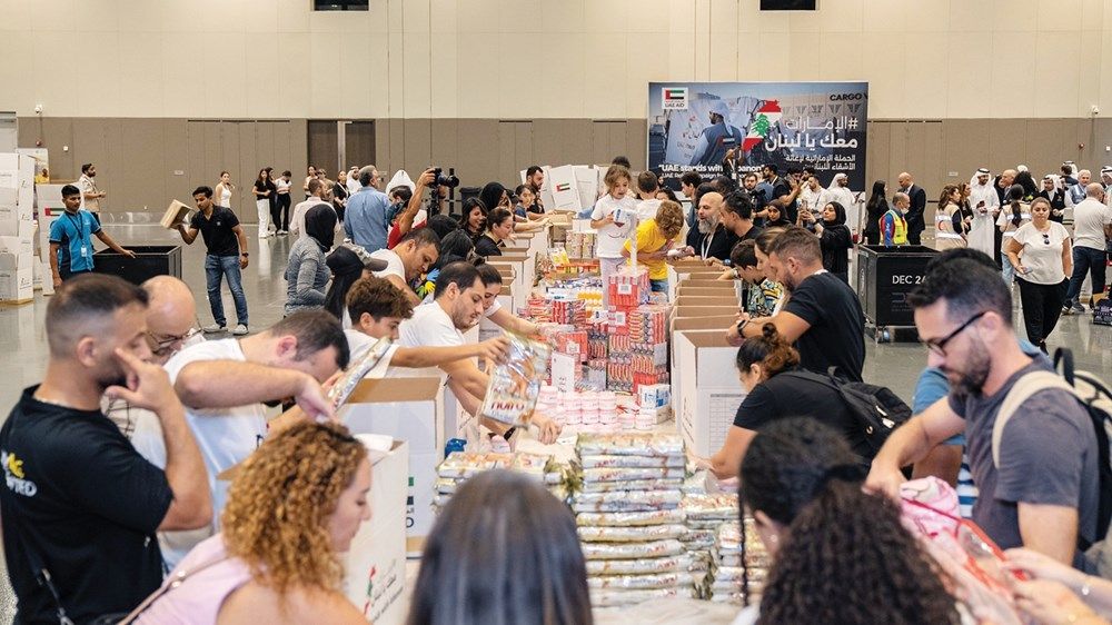 منصور بن محمد: «الإمارات معك يا لبنان» تجسد المبادئ الإماراتية النبيلة