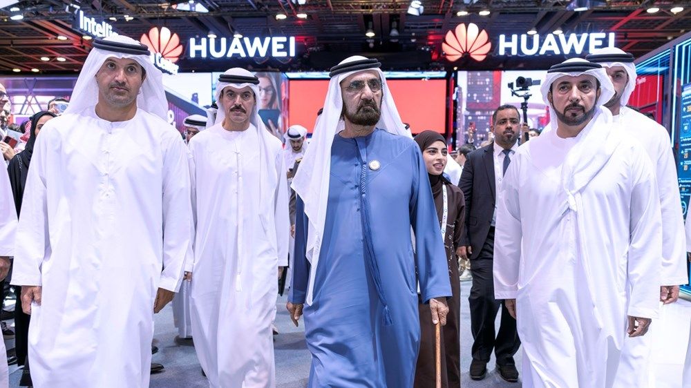 محمد بن راشد يزور «جيتكس جلوبال 2024».. ويطلع على مشاركات كبار صناع التكنولوجيا حول العالم