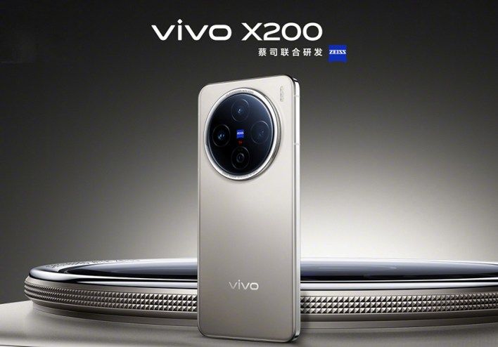 تكنولوجيا: هاتف vivo X200 ينطلق رسمياً بمعالج Dimensity 9400 وشاشة منحنية
