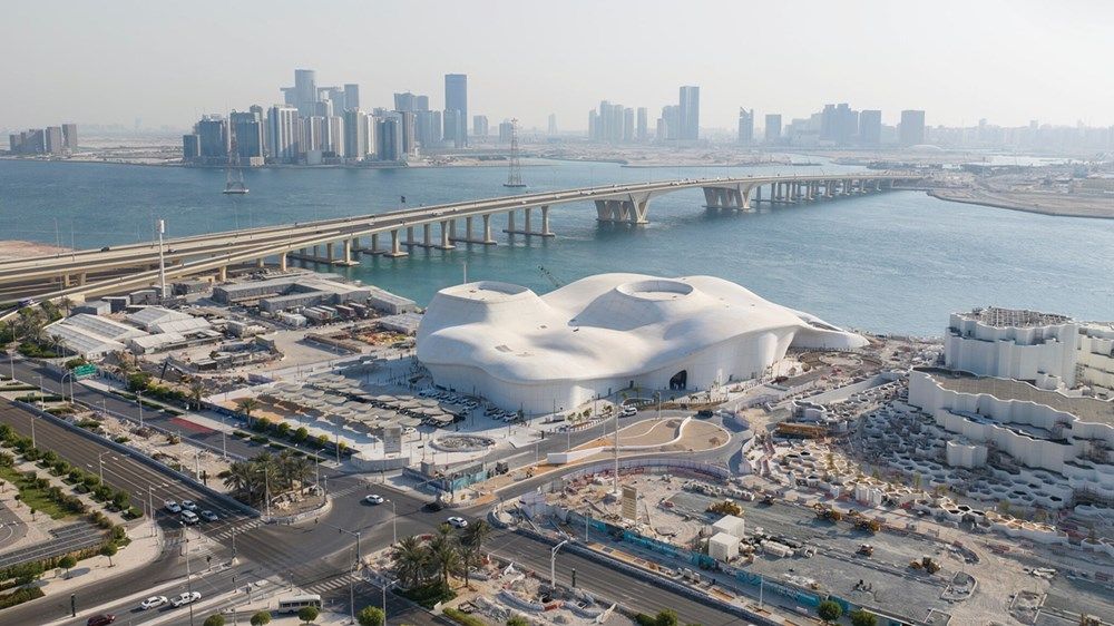 خالد بن محمد بن زايد يطلع على مستجدات المنطقة الثقافية في السعديات