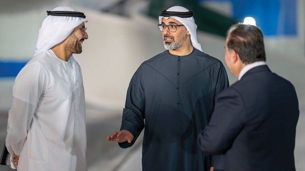 خالد بن محمد بن زايد يطلع على مستجدات المنطقة الثقافية في السعديات