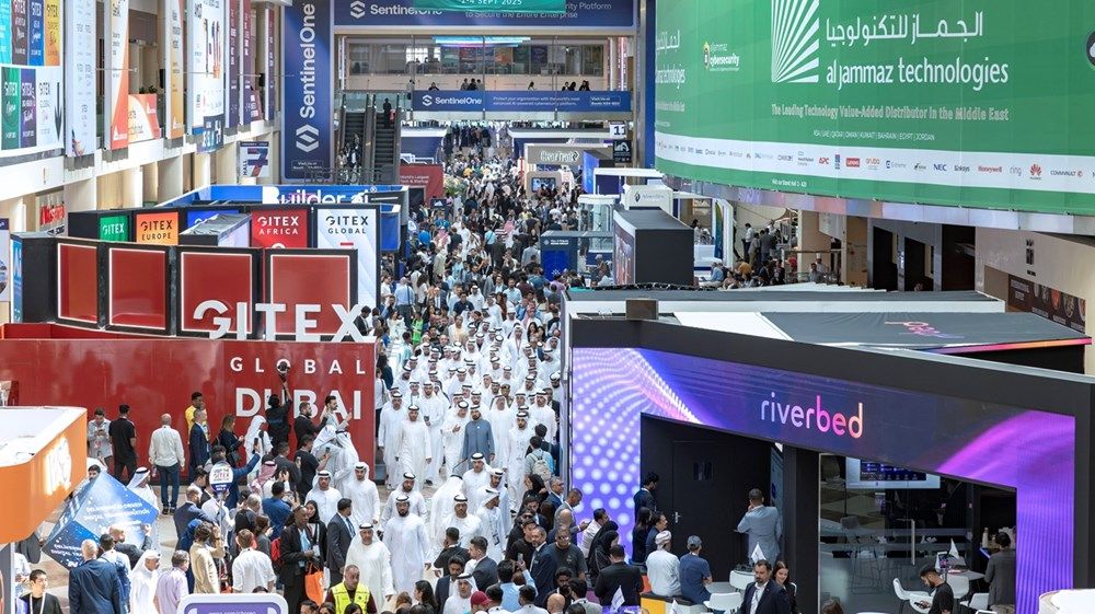 محمد بن راشد يزور «جيتكس جلوبال 2024».. ويطلع على مشاركات كبار صناع التكنولوجيا حول العالم