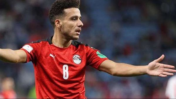 نجم الأهلي السابق: إعفاء محمد صلاح من المنتخب طبيعي.. ومصطفى فتحي الأنسب للنجيل الصناعي