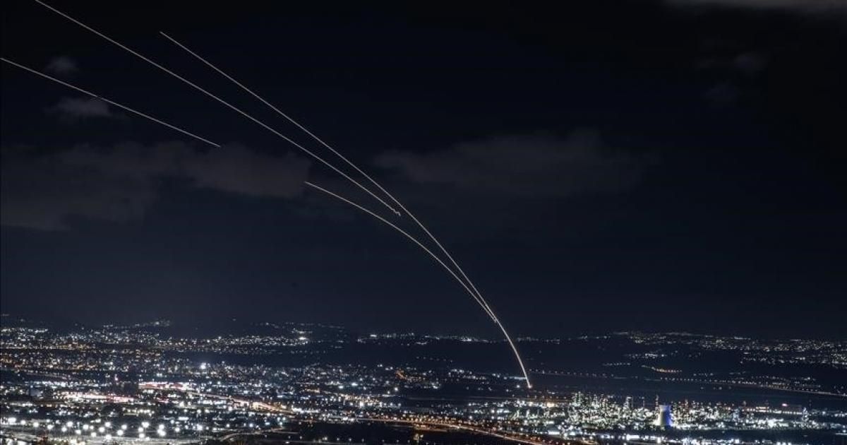 حزب الله يطلق صواريخ صوب حيفا ويتصدى لمحاولات تسلل إسرائيلية