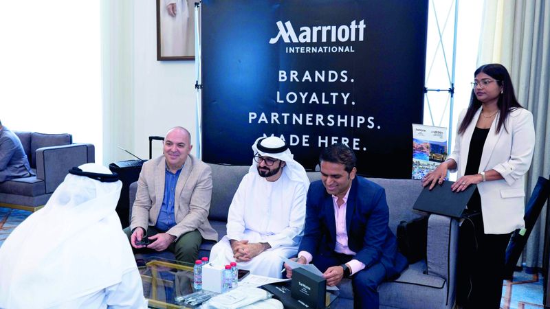 الامارات | 100 فرصة وظيفية للمواطنين في قطاع الضيافة