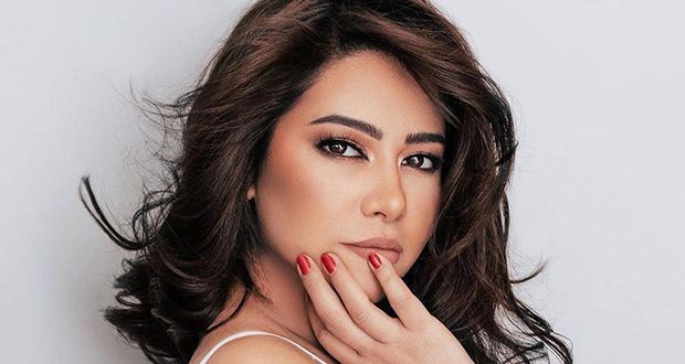 احتفالات شيرين بعيد ميلادها مستمرة.. ورسائل مصورة من نجوم الفن