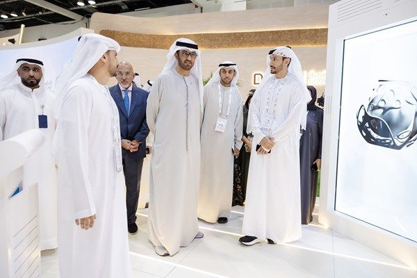 سلطان الجابر يطلق الموقع الإلكتروني التفاعلي لـ«وزارة الصناعة» في «جيتكس 2024»