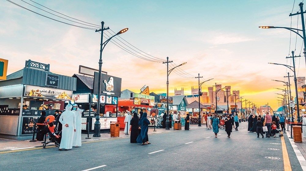 القرية العالمية تفتح أبوابها غداً.. شاهد العالم في دبي