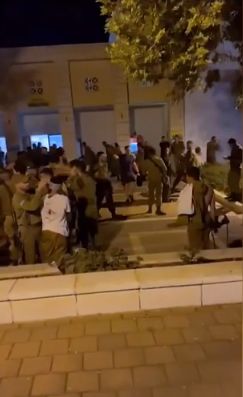 العشاء الأخير.. حزب الله ينشر صورا لعملية لواء جولانى