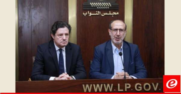 المكاري بحث والموسوي في وجوب تحلي الاعلام بالروح الوطنية والمسؤولية المهنية