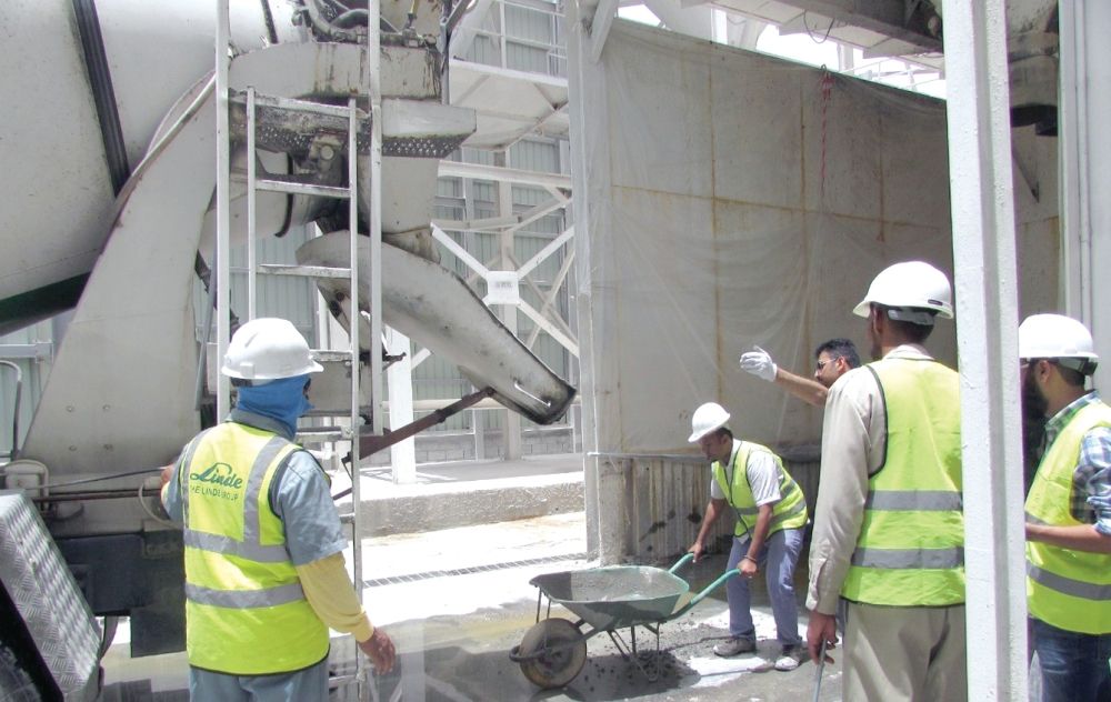 تراجع أسعار الأسمنت والخرسانة في السعودية خلال شهر