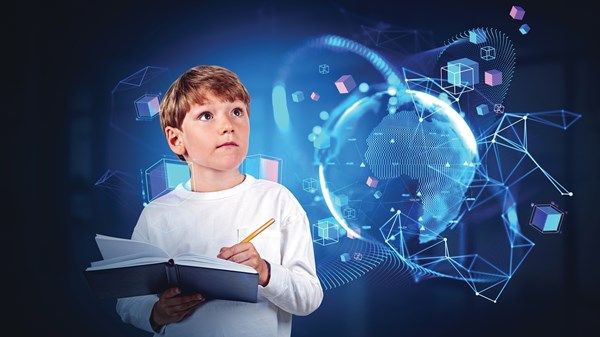 10 محاور تعزز دور الذكاء الاصطناعي في تحسين جودة التعليم