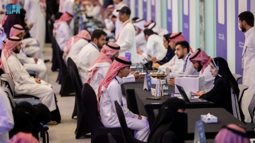 بالشراكة مع 100 جهة.. أكاديمية طويق تختتم برنامج التوظيف