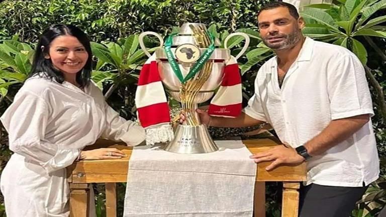 COUPLES الدوري المصري.. "شوفت واحد قمر اوي وعنيه حلوين".. حكاية حب محمد عبد المنصف ولقاء الخميسي (صو