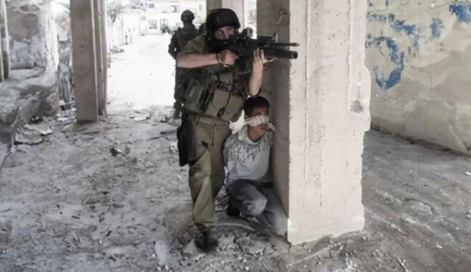 واشنطن تطالب إسرائيل بمساءلة عسكريين استخدموا «مدنيين فلسطينيين دروعا بشرية» في غزة